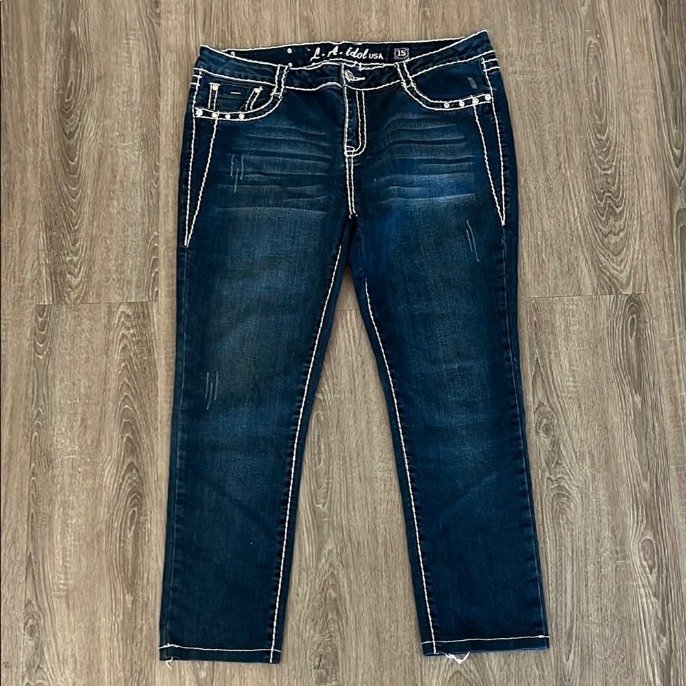 L.A. Idol Blue Ankle Cropped Jeans Classic Style